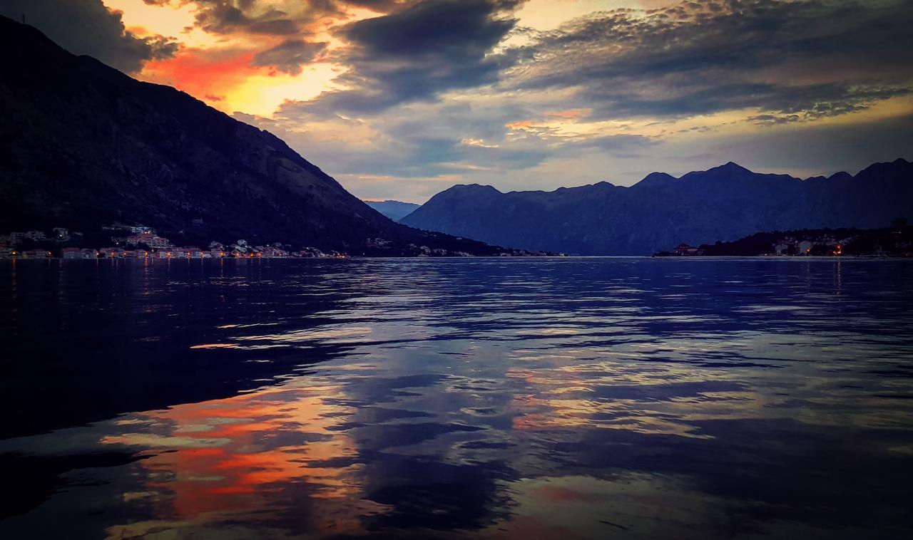 Kotor Bagus - Cozy Boutique Old Town Studio With Seaview Terrace Esterno foto