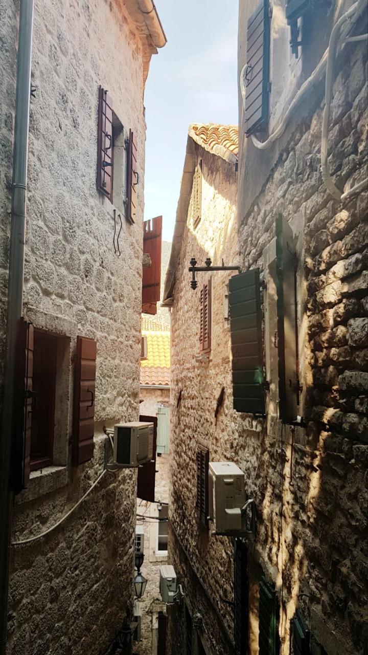 Kotor Bagus - Cozy Boutique Old Town Studio With Seaview Terrace Esterno foto