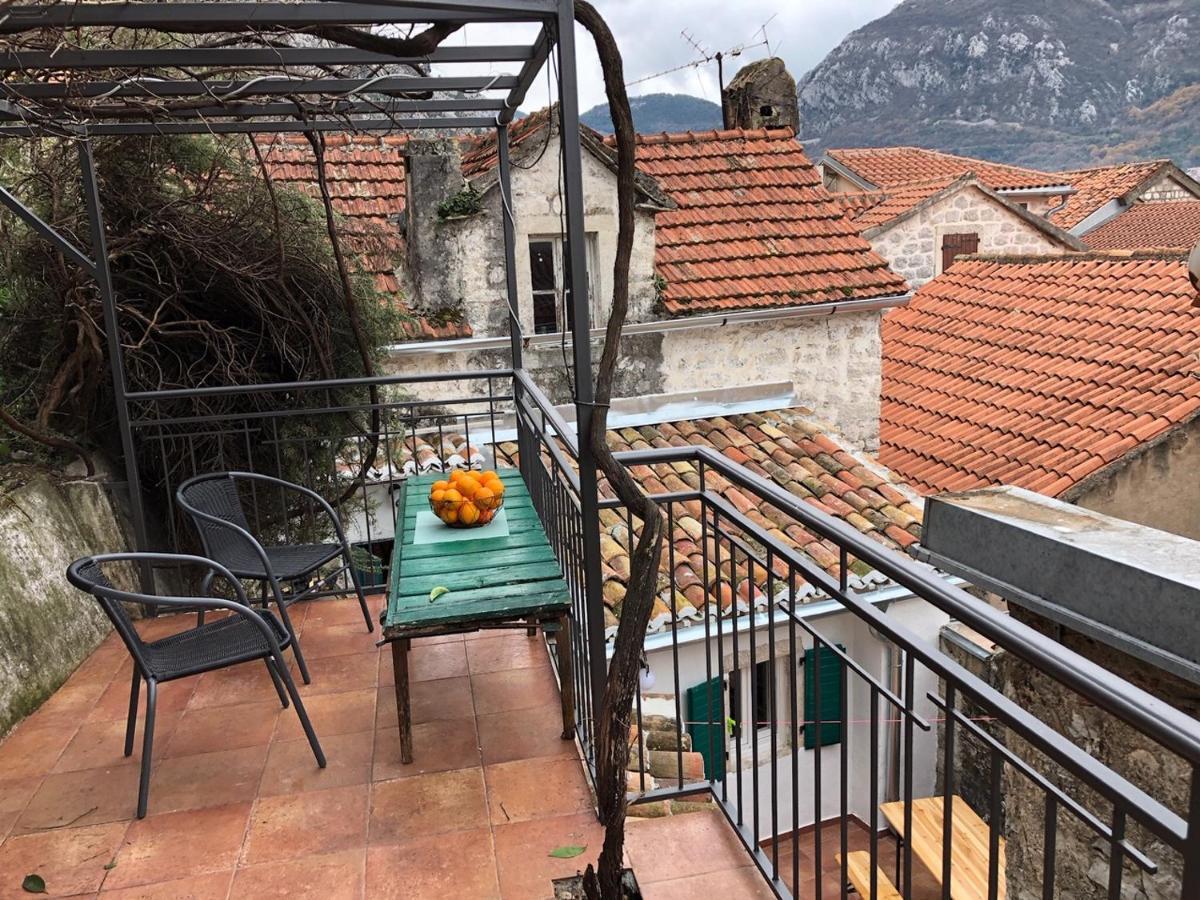 Kotor Bagus - Cozy Boutique Old Town Studio With Seaview Terrace Esterno foto